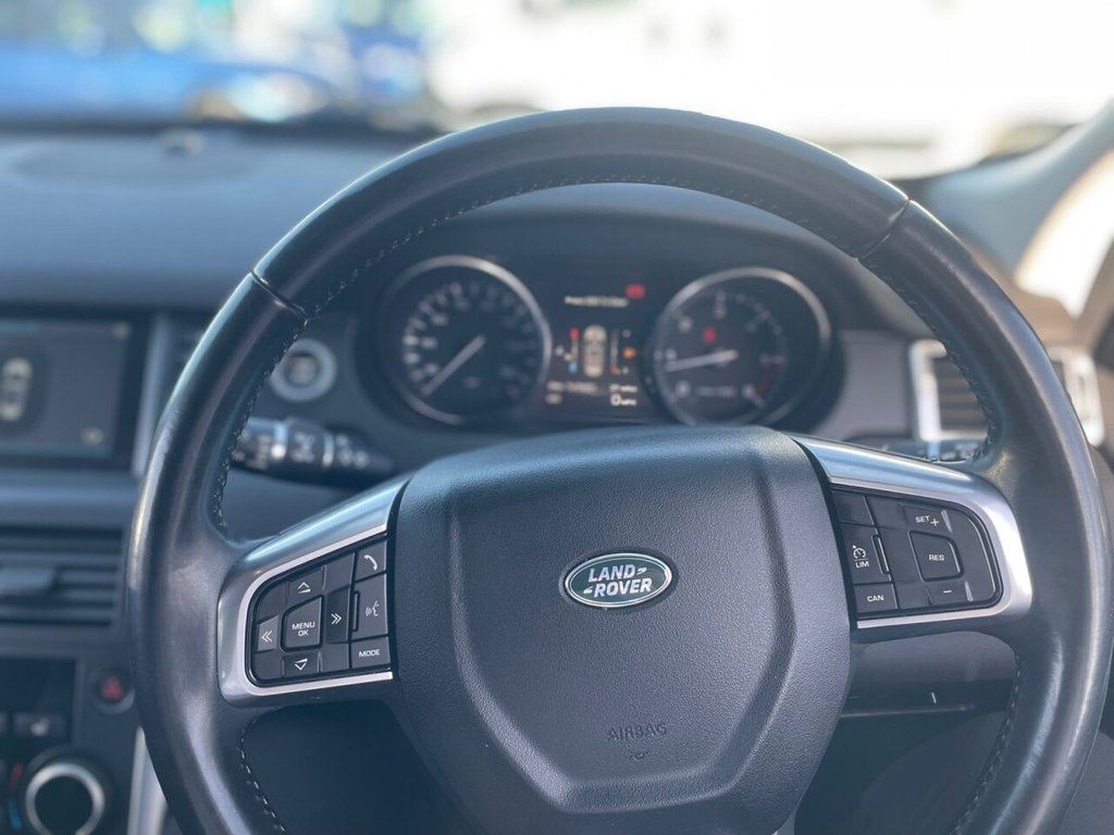 Used Land Rover Discovery Sport 2015 for sale - 77667482: Photo 18