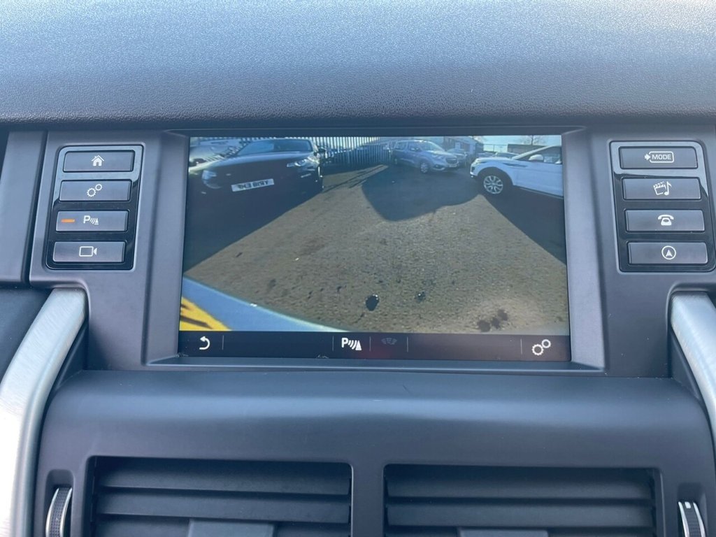 Used Land Rover Discovery Sport 2015 for sale - 77667482: Photo 20