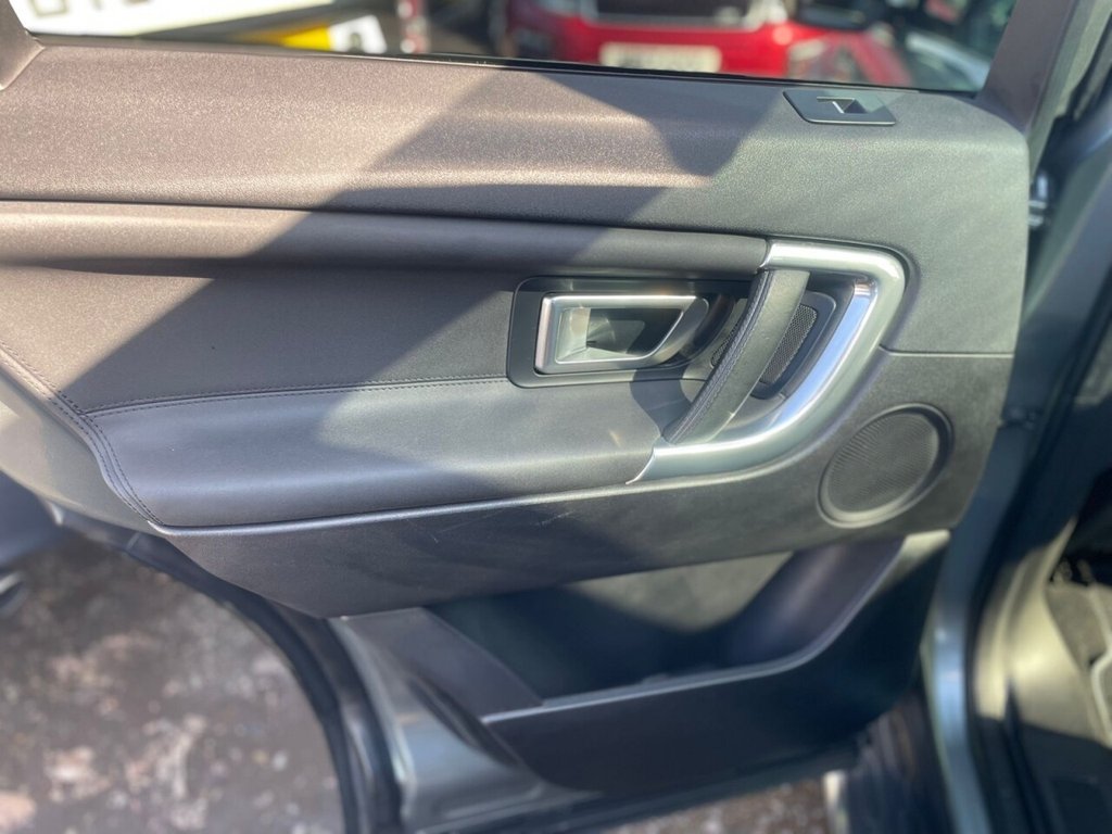 Used Land Rover Discovery Sport 2015 for sale - 77667482: Photo 35