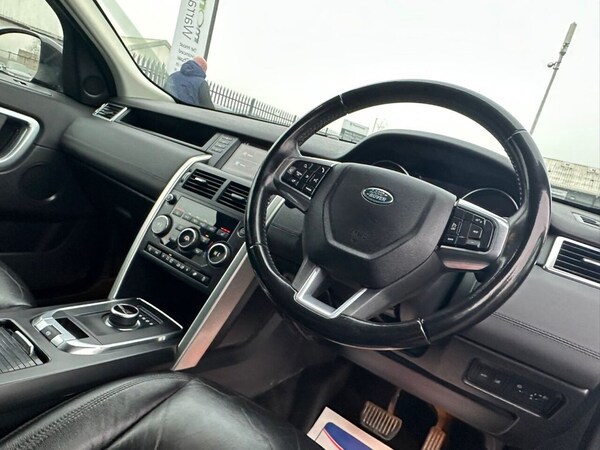 Used Land Rover Discovery Sport 2018 for sale - 72980997: Photo 16
