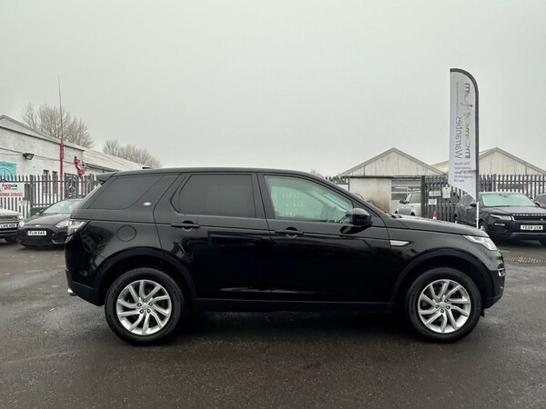 Used Land Rover Discovery Sport 2018 for sale - 72980997: Photo 3