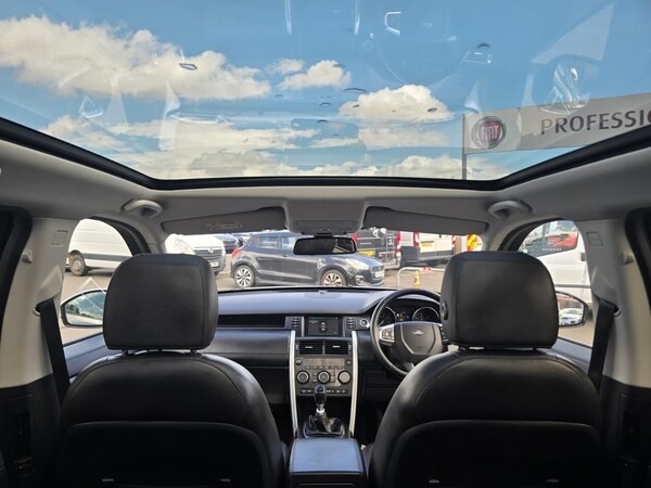 Used Land Rover Discovery Sport 2018 for sale - 75397117: Photo 32