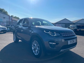 Used Land Rover Discovery Sport 2018 for sale - 79221533: Photo
