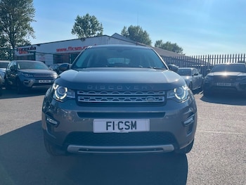 Used Land Rover Discovery Sport 2018 for sale - 79221533: Photo