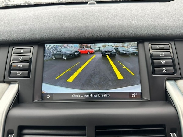 Used Land Rover Discovery Sport 2018 for sale - 70228300: Photo 26
