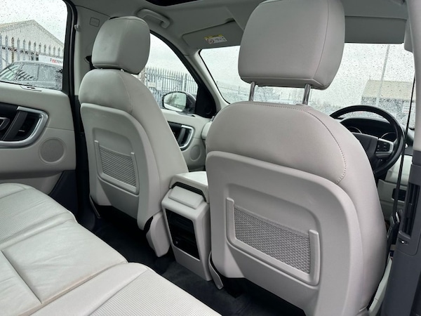 Used Land Rover Discovery Sport 2018 for sale - 70228300: Photo 28