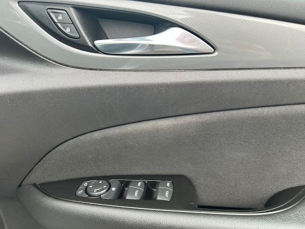 Used Vauxhall Insignia 2018 for sale - 68474022: Photo 28