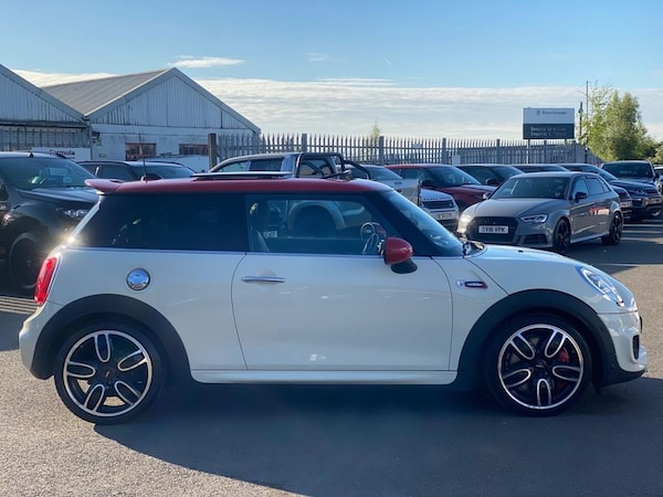 Used MINI Hatch 2017 for sale - 73877970: Photo 12