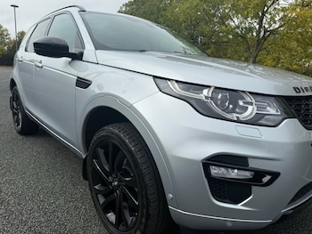 Used Land Rover Discovery Sport 2019 for sale - 76163211: Photo 3