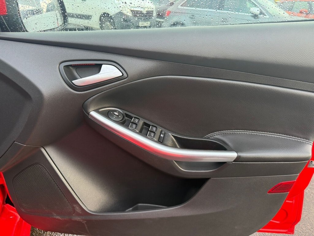 Used Ford Focus 2013 for sale - 75726972: Photo 12