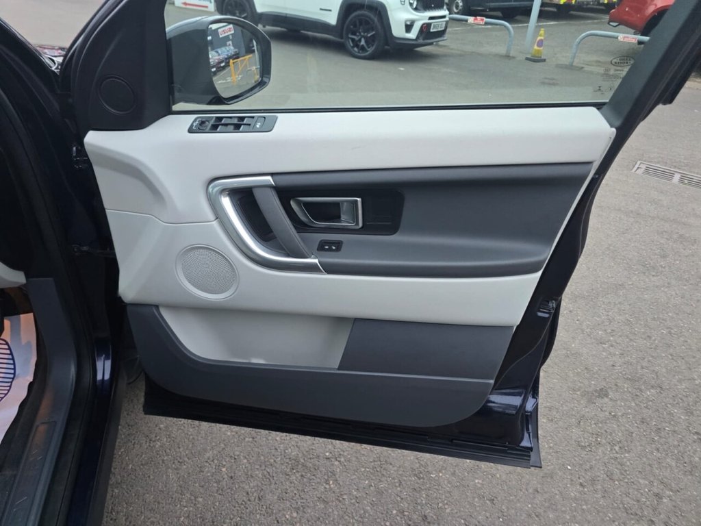 Used Land Rover Discovery Sport 2019 for sale - 75986646: Photo 24