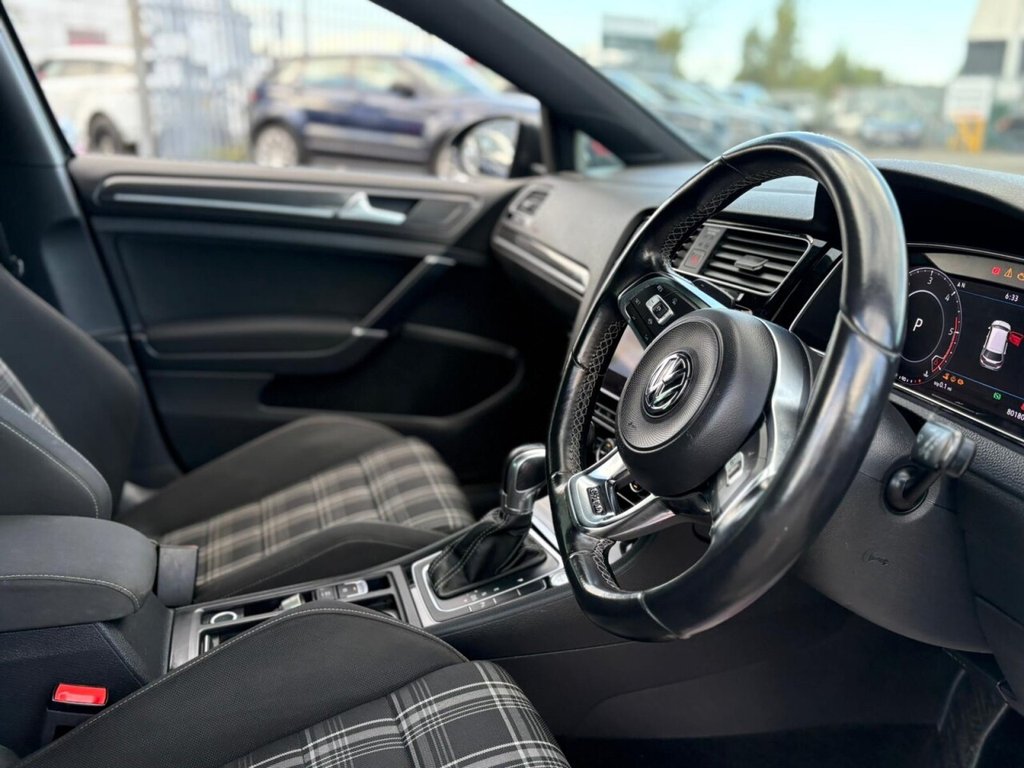 Used Volkswagen Golf 2019 for sale - 75347108: Photo 29