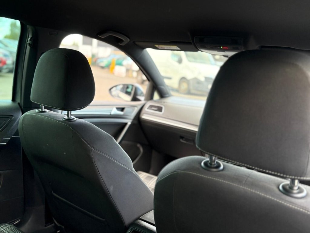 Used Volkswagen Golf 2019 for sale - 75347108: Photo 33