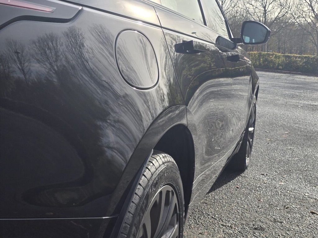 Used Land Rover Range Rover Velar 2018 for sale - 76345865: Photo 17