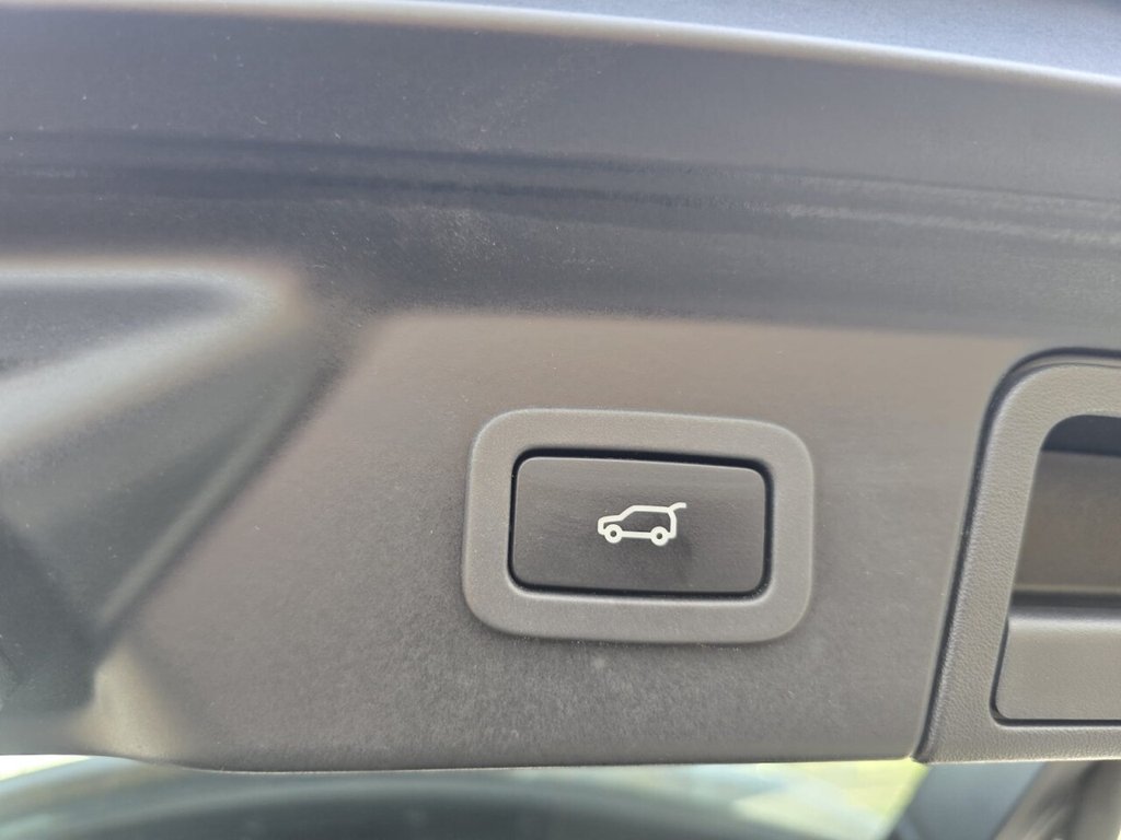 Used Land Rover Range Rover Velar 2018 for sale - 76345865: Photo 34