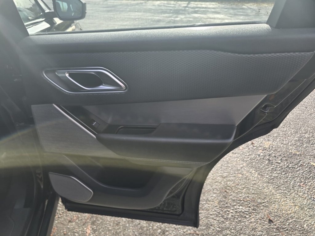 Used Land Rover Range Rover Velar 2018 for sale - 76345865: Photo 37