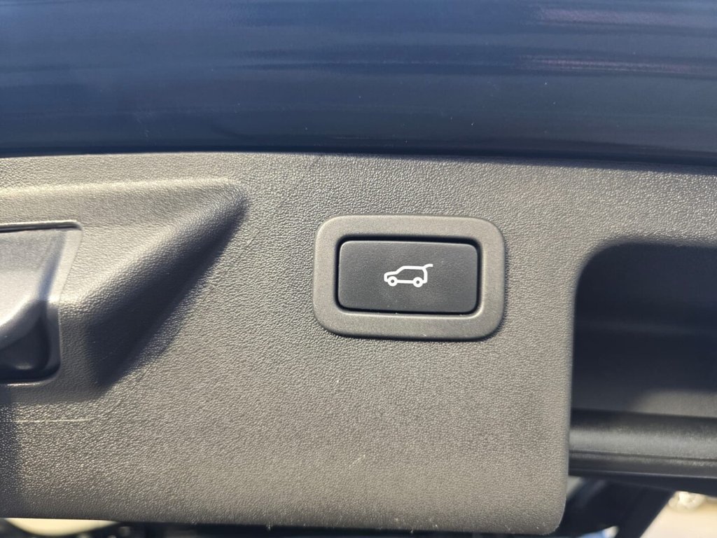 Used Land Rover Discovery Sport 2017 for sale - 76163001: Photo 27