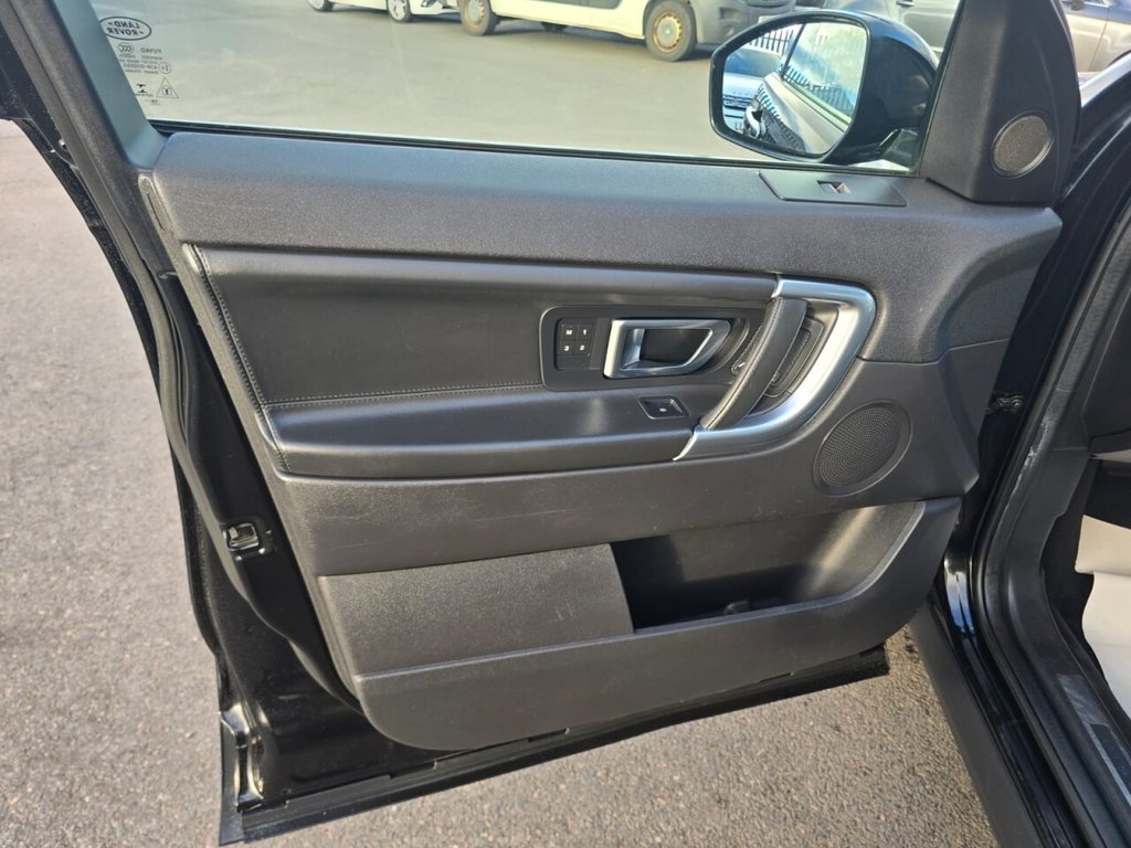 Used Land Rover Discovery Sport 2017 for sale - 76163001: Photo 34