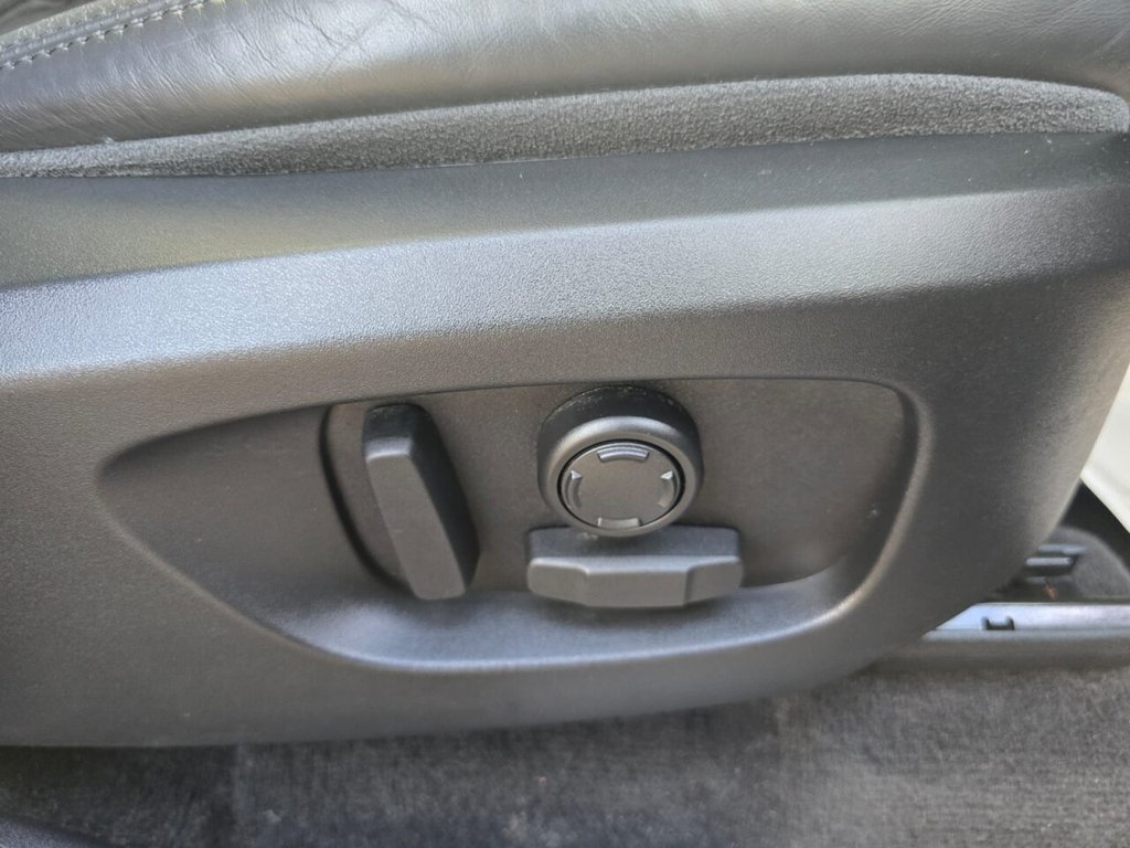 Used Land Rover Discovery Sport 2017 for sale - 76163001: Photo 42