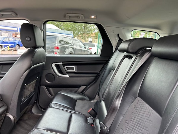 Used Land Rover Discovery Sport 2016 for sale - 68215769: Photo 32