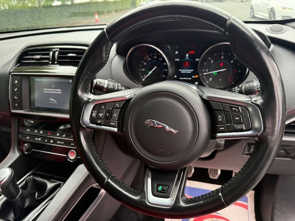 Used Jaguar F-Pace 2017 for sale - 75444268: Photo 19