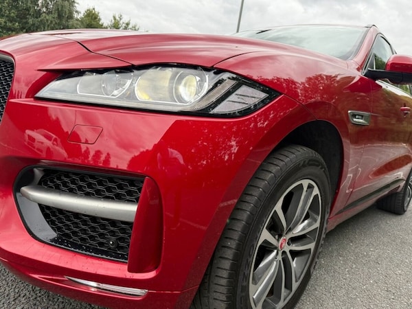 Used Jaguar F-Pace 2017 for sale - 75444268: Photo 9