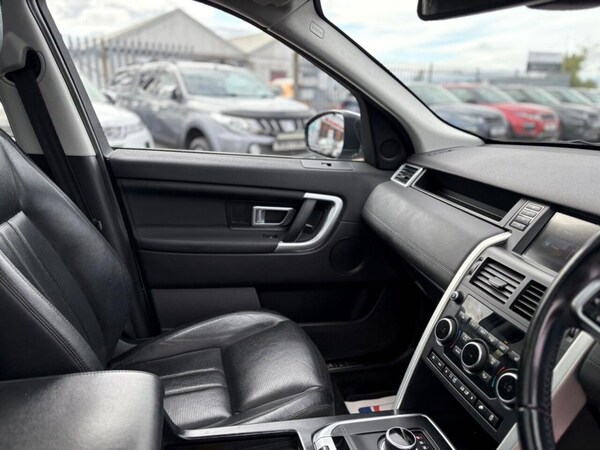 Used Land Rover Discovery Sport 2017 for sale - 73488359: Photo 19