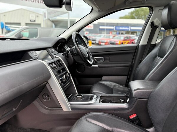 Used Land Rover Discovery Sport 2017 for sale - 73488359: Photo 36