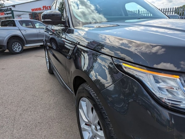 Used Land Rover Range Rover Sport 2016 for sale - 67715352: Photo 11
