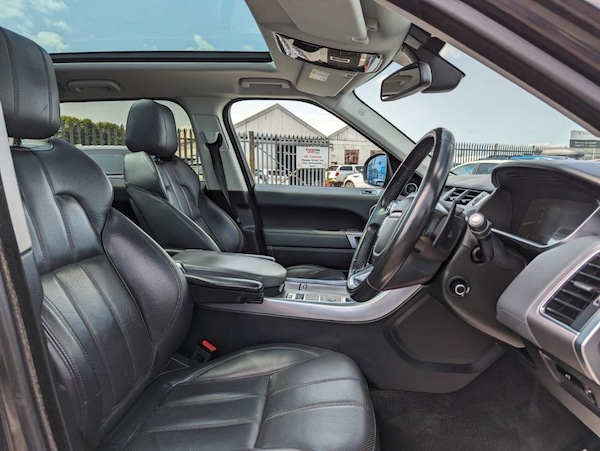 Used Land Rover Range Rover Sport 2016 for sale - 67715352: Photo 18