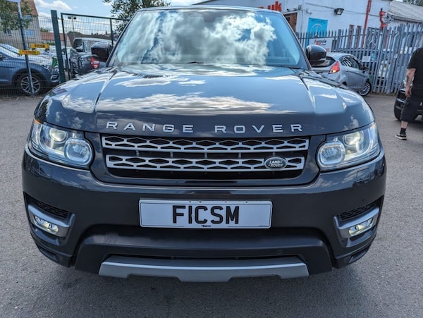 Used Land Rover Range Rover Sport 2016 for sale - 67715352: Photo 2