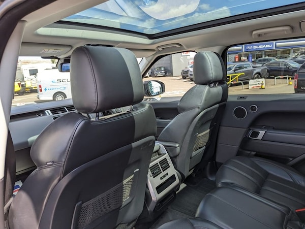 Used Land Rover Range Rover Sport 2016 for sale - 67715352: Photo 31