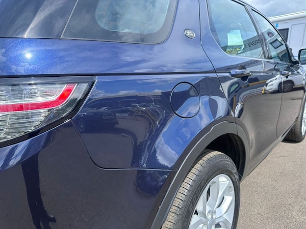 Used Land Rover Discovery Sport 2016 for sale - 67151967: Photo 11