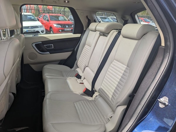 Used Land Rover Discovery Sport 2016 for sale - 67151967: Photo 42