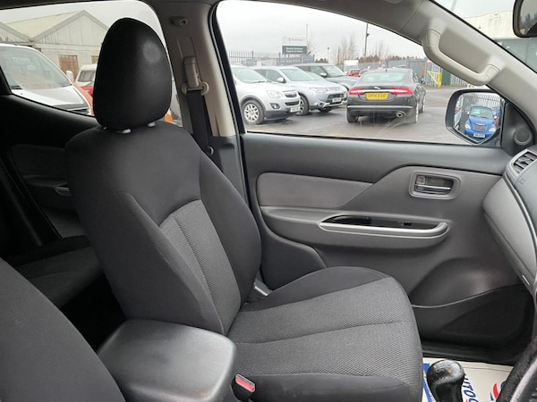 Used Mitsubishi L200 2015 for sale - 69945789: Photo 17