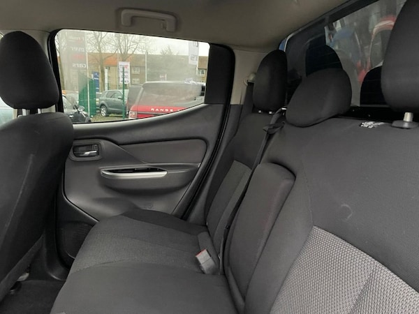 Used Mitsubishi L200 2015 for sale - 69945789: Photo 20