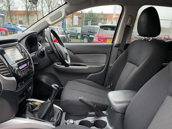 Used Mitsubishi L200 2015 for sale - 69945789: Photo 29