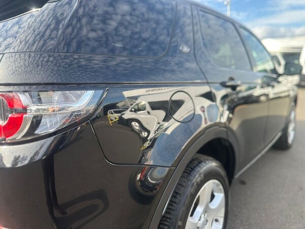 Used Land Rover Discovery Sport 2017 for sale - 68323197: Photo 13