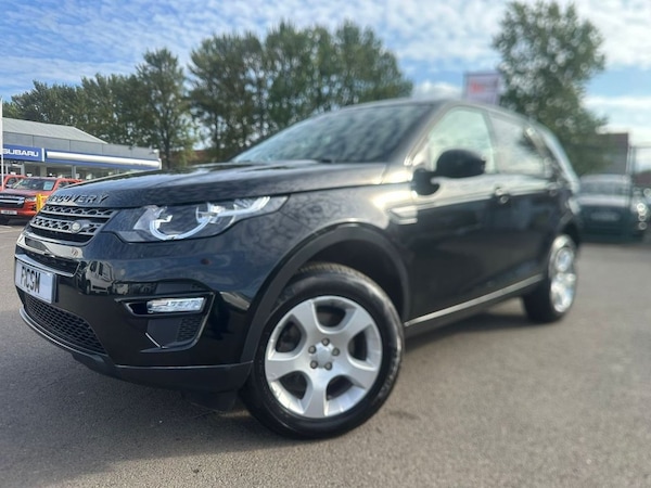 Used Land Rover Discovery Sport 2017 for sale - 68323197: Photo 1