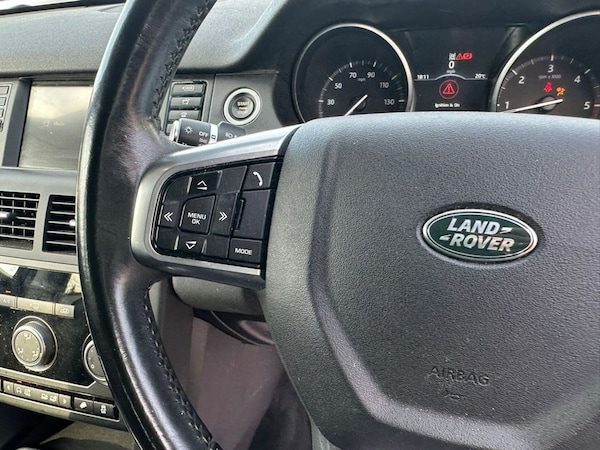 Used Land Rover Discovery Sport 2017 for sale - 68323197: Photo 22