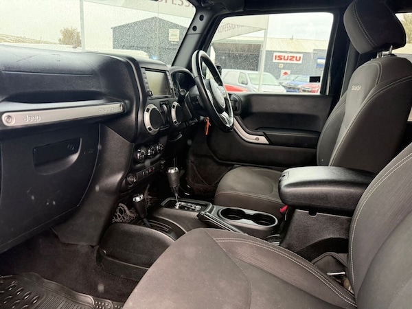 Used Jeep Wrangler 2016 for sale - 75619585: Photo 32