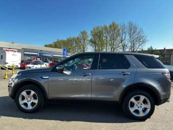 Used Land Rover Discovery Sport 2016 for sale - 67012732: Photo