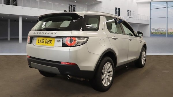 Used Land Rover Discovery Sport 2016 for sale - 71148657: Photo 8