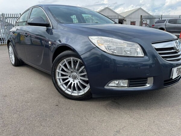 Used Vauxhall Insignia 2010 for sale - 69945775: Photo 10