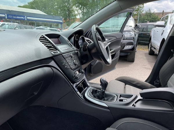Used Vauxhall Insignia 2010 for sale - 69945775: Photo 30