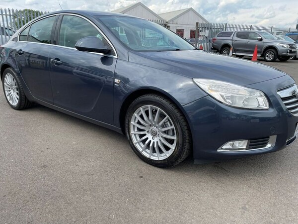 Used Vauxhall Insignia 2010 for sale - 69945775: Photo 9