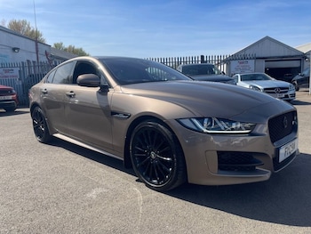 Used Jaguar XE 2015 for sale - 78501529: Photo