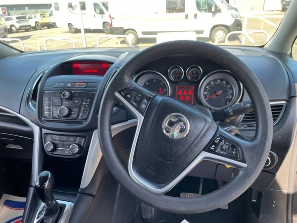 Used Vauxhall Zafira Tourer 2015 for sale - 66533517: Photo 16