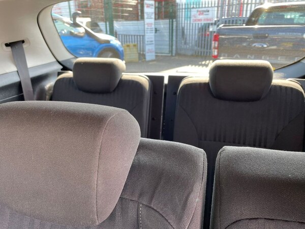 Used Vauxhall Zafira Tourer 2015 for sale - 66533517: Photo 30