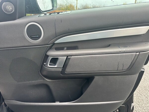 Used Land Rover Discovery 2020 for sale - 72628356: Photo 17